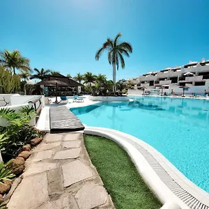 junior-suite-adeje-paradise-with-heated-pool.tenerifehoteles.net/