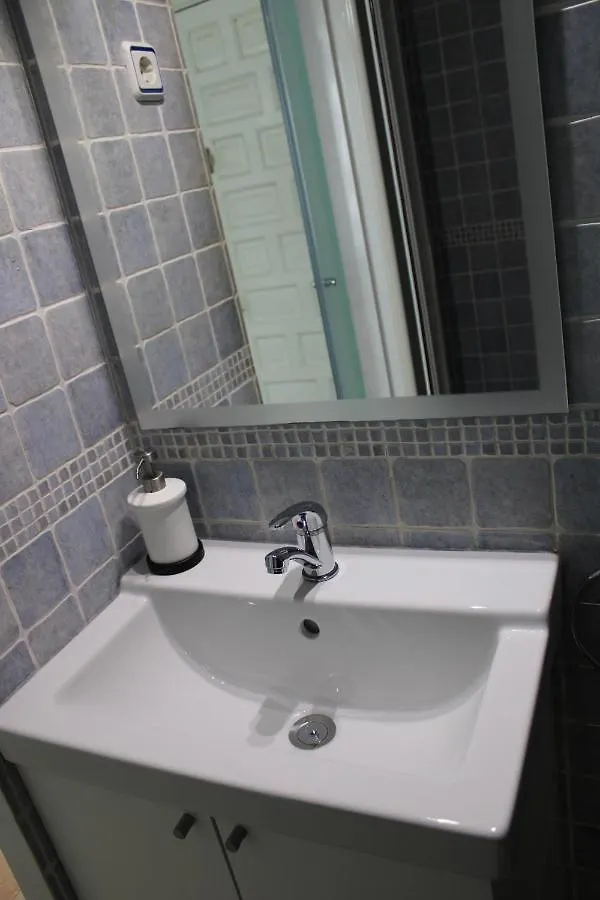 דירות פלטחה ד'ארו Estudio Primera Linea De Mar Con Piscina Y Parking 0*,  ספרד